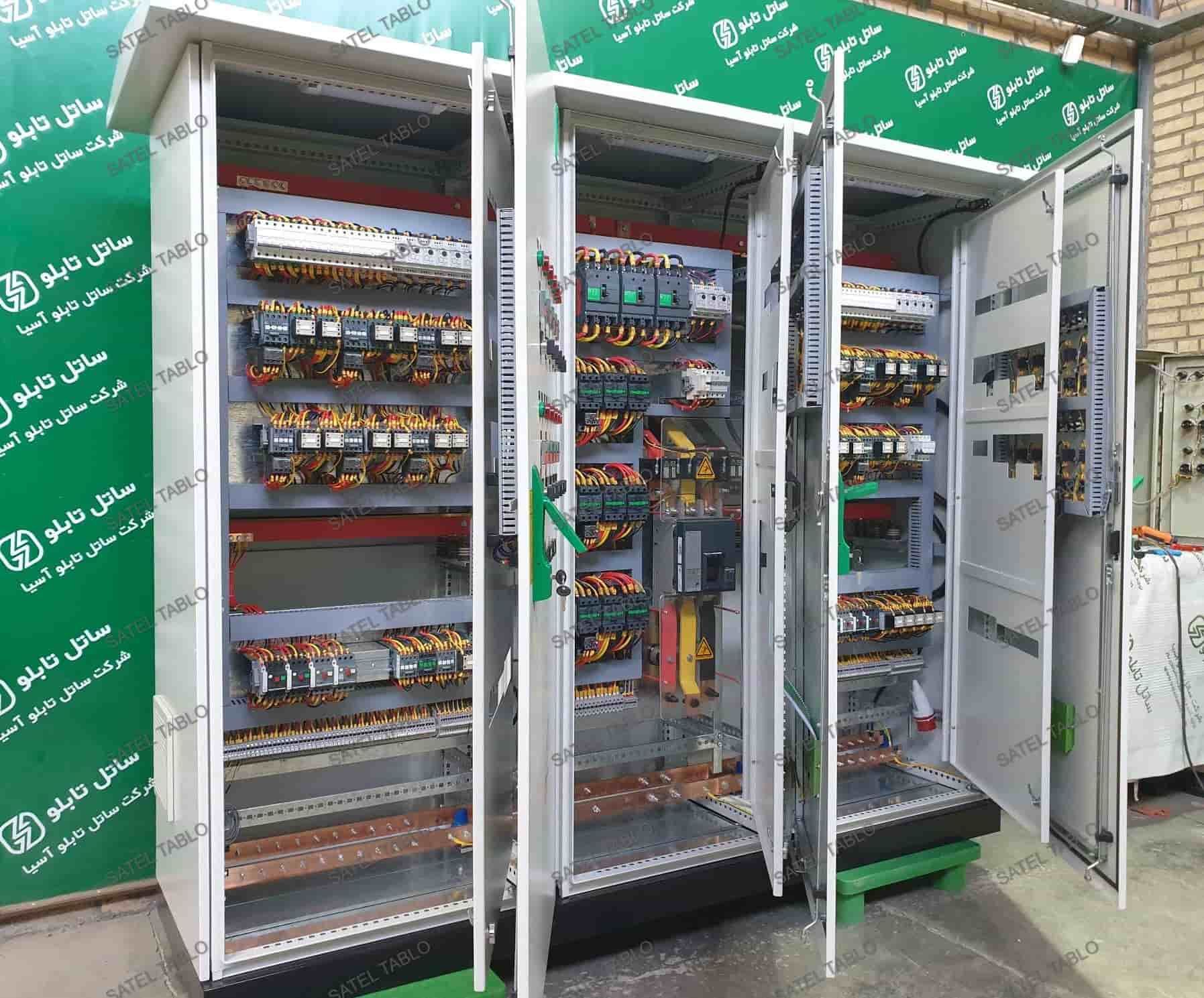 قیمت تابلو ایستاده طرح ریتال